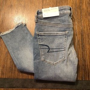 NWT American Eagle HR Jegging Crop